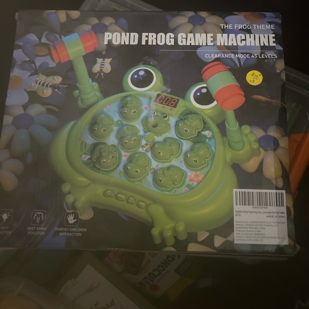 NWT Pond  Frog Game Machine